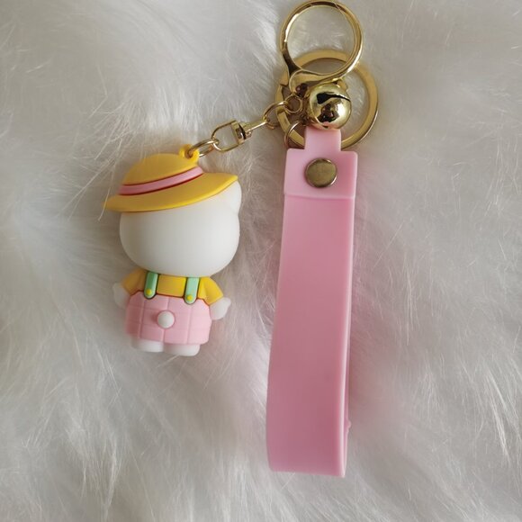 Hello Kitty Baker keychain - Picture 3 of 4